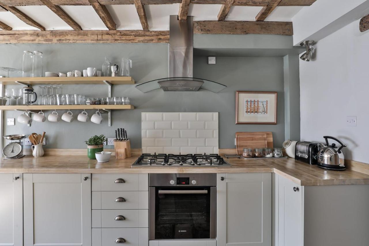 Coombers Mead Cottage テットベリー エクステリア 写真