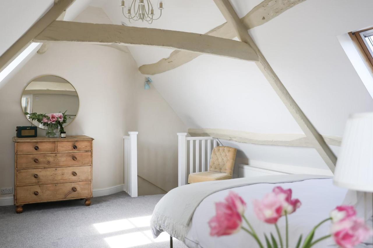 Coombers Mead Cottage テットベリー エクステリア 写真
