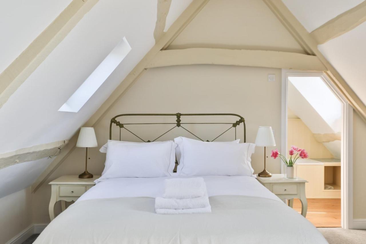 Coombers Mead Cottage テットベリー エクステリア 写真